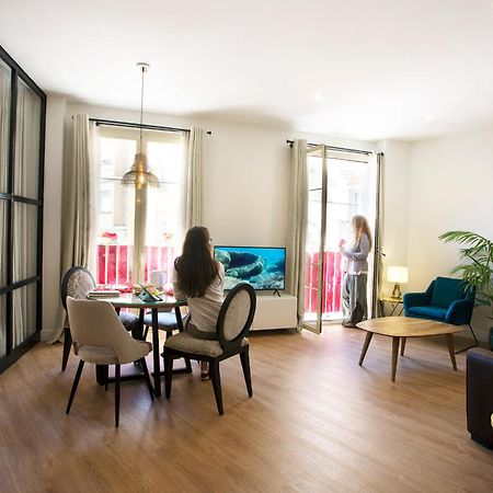 Graffiti Suites Malaga Ngoại thất bức ảnh