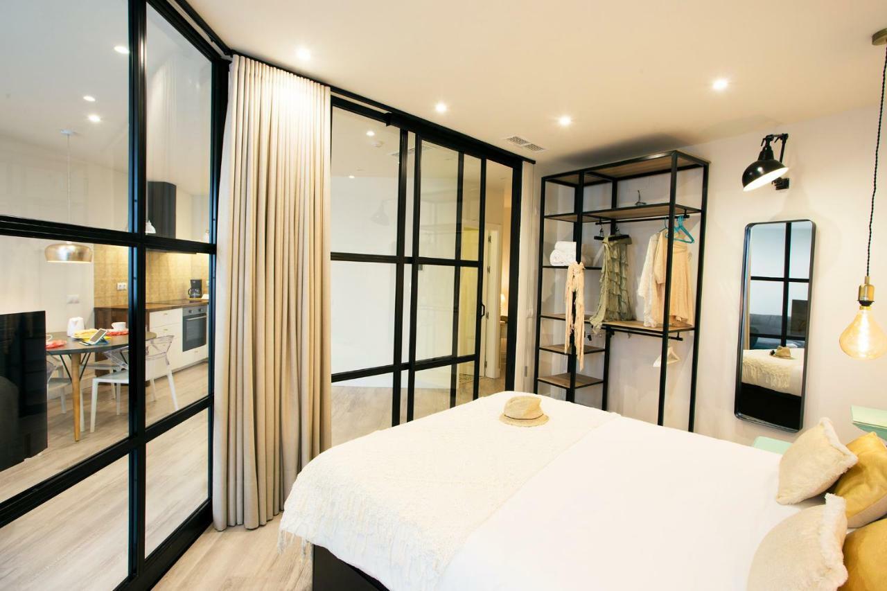 Graffiti Suites Malaga Ngoại thất bức ảnh