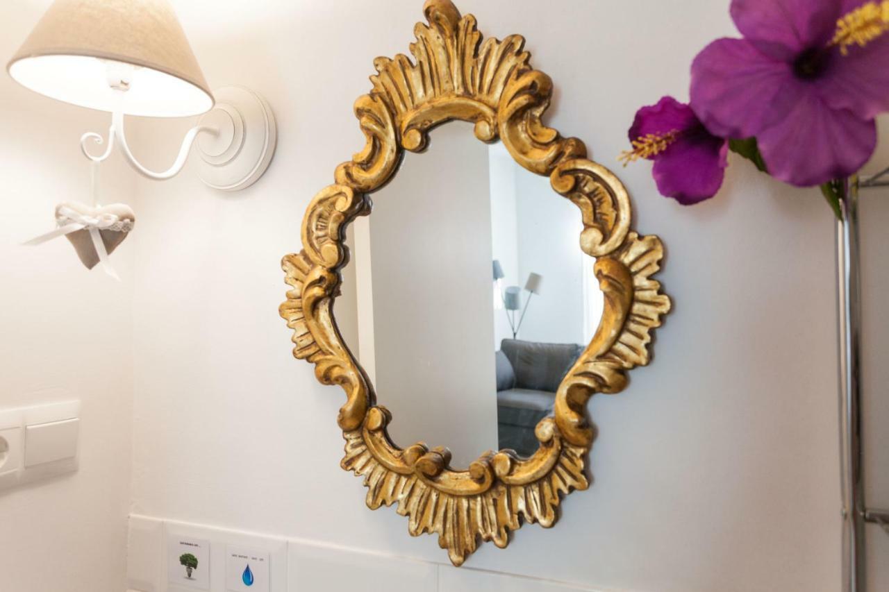 Graffiti Suites Malaga Ngoại thất bức ảnh
