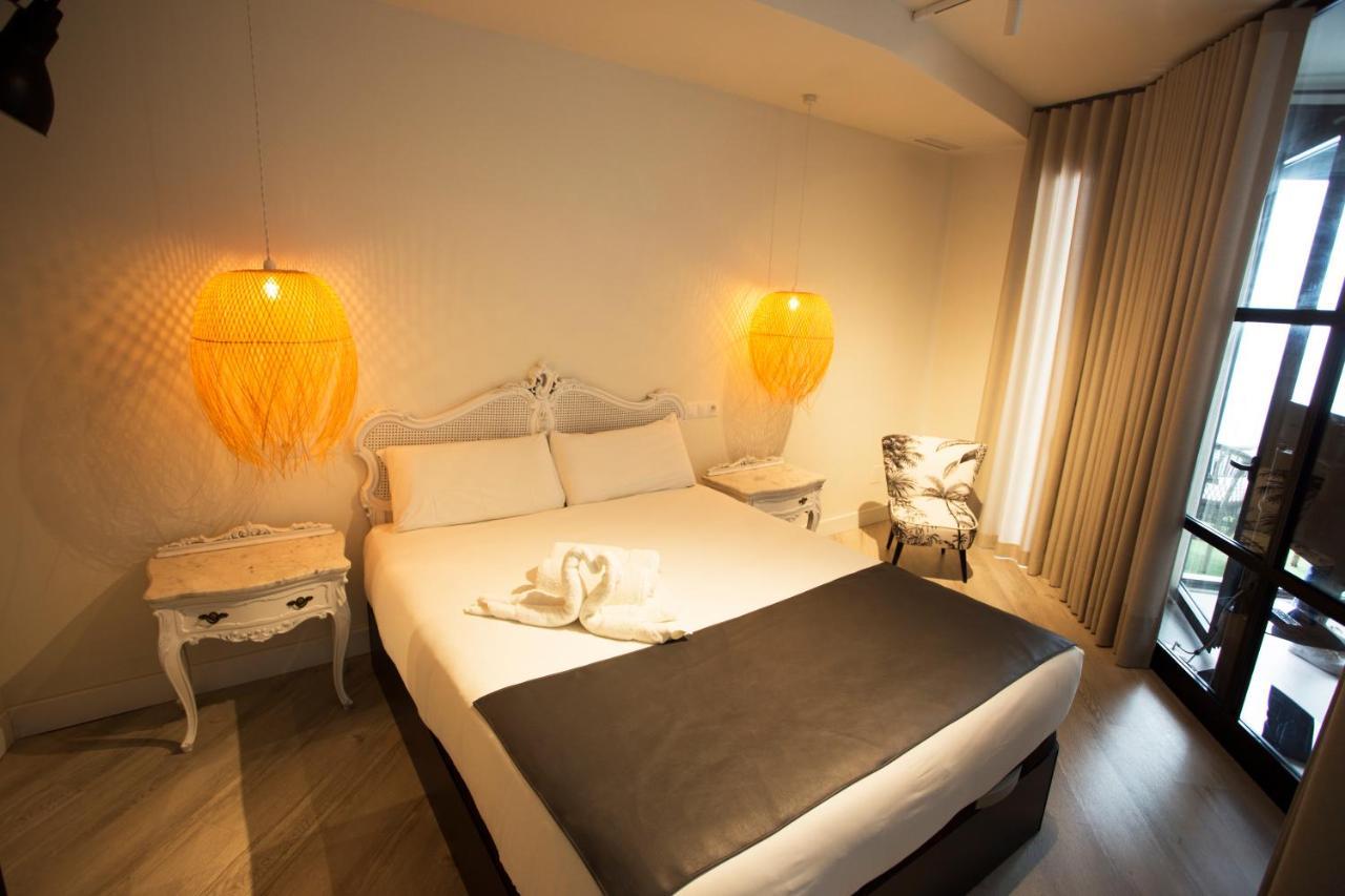 Graffiti Suites Malaga Ngoại thất bức ảnh